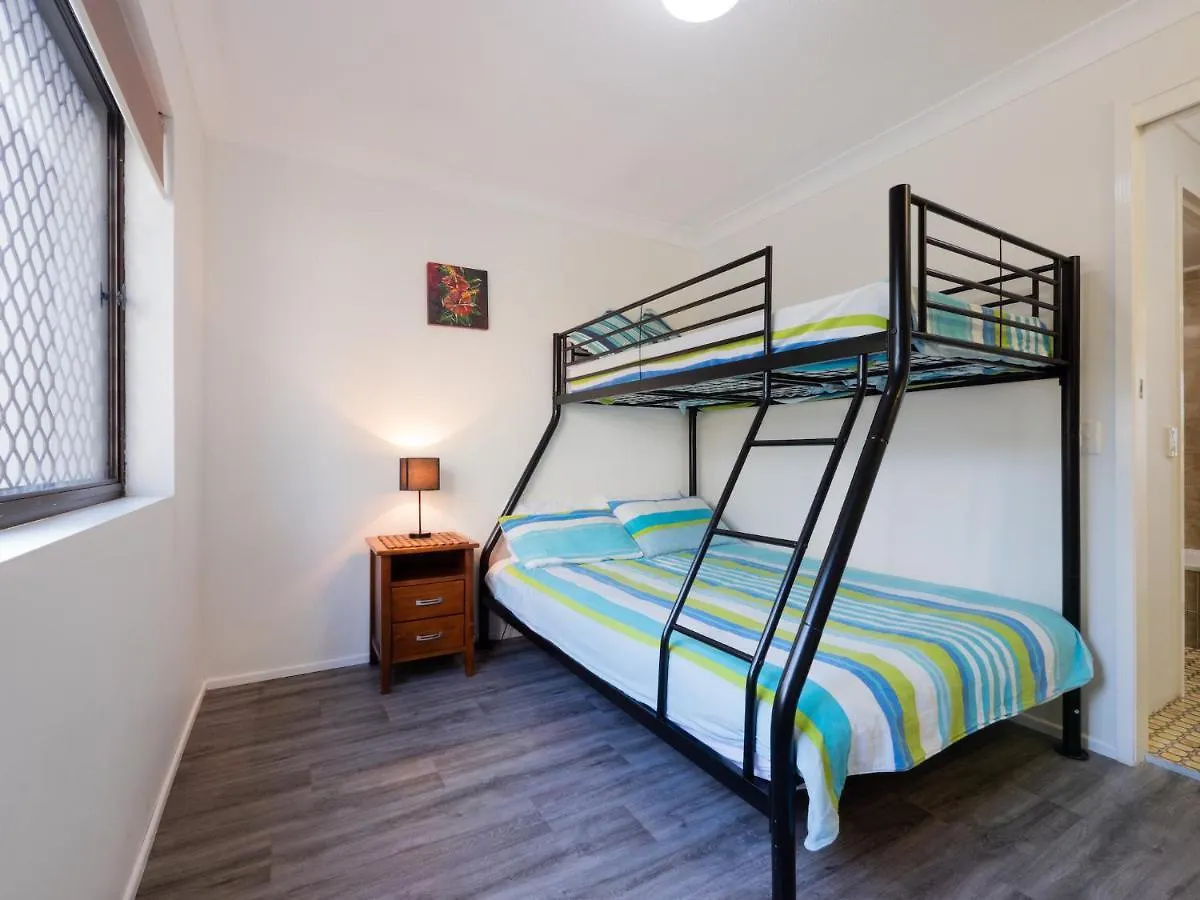 Apartment Luanda Unit 7 7A Bulcock Beach Esp Bulcock Beach Caloundra
